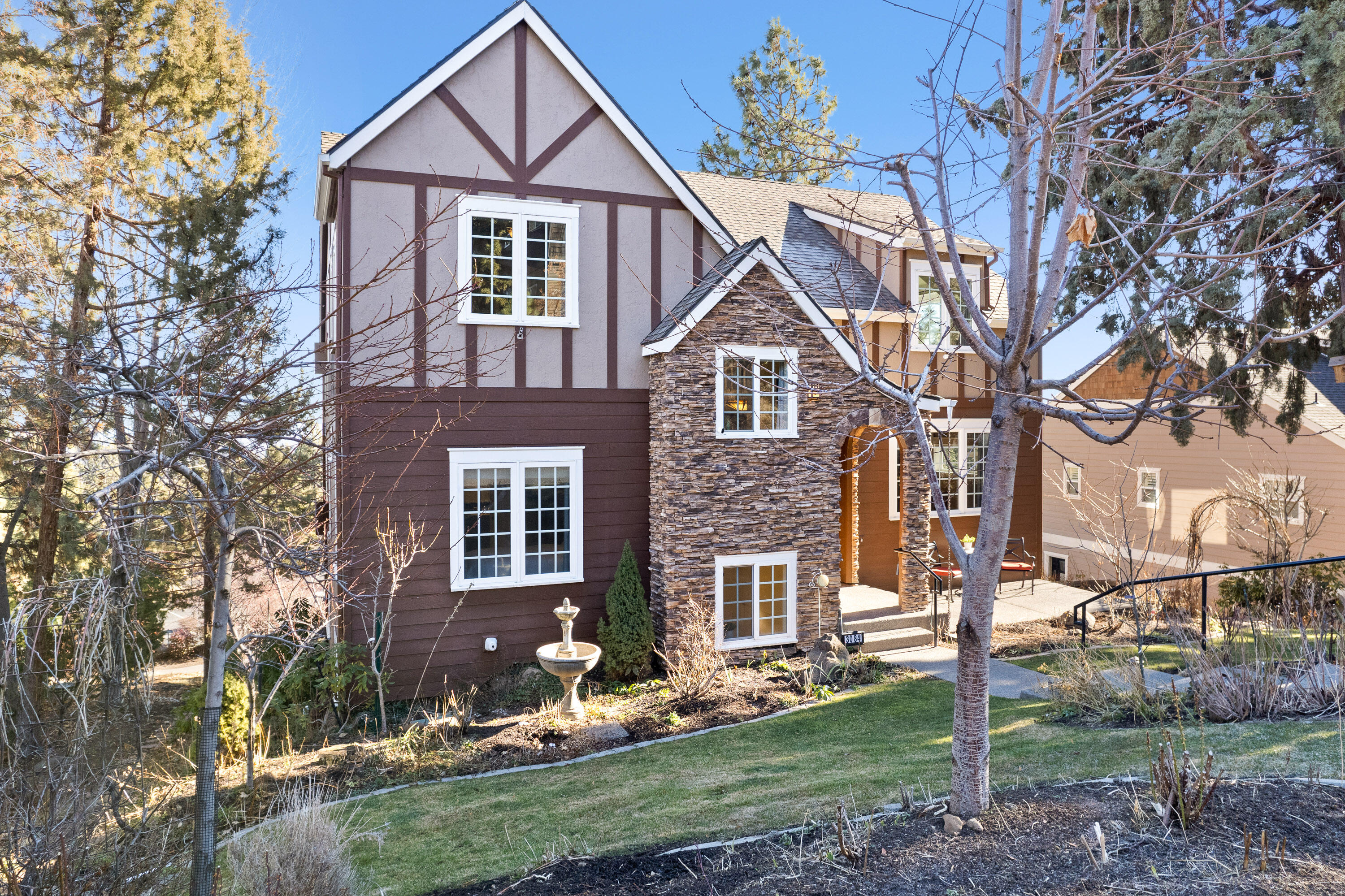 Awbrey Village - Residential