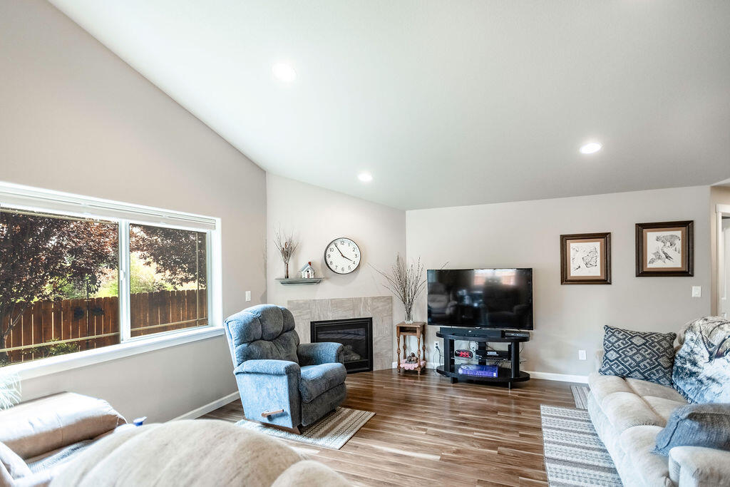 Crane Meadow - Residential