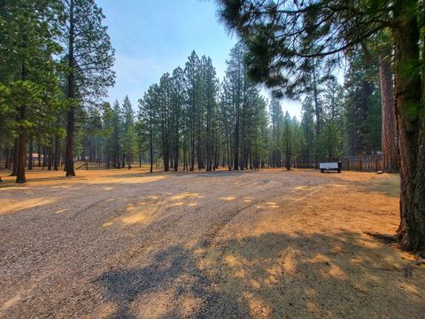 Tiny photo for 51998 Noble Fir, La Pine, OR 97739 (MLS # 220221194)