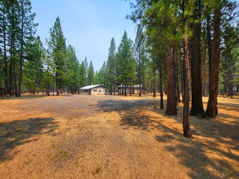 Tiny photo for 51998 Noble Fir, La Pine, OR 97739 (MLS # 220221194)