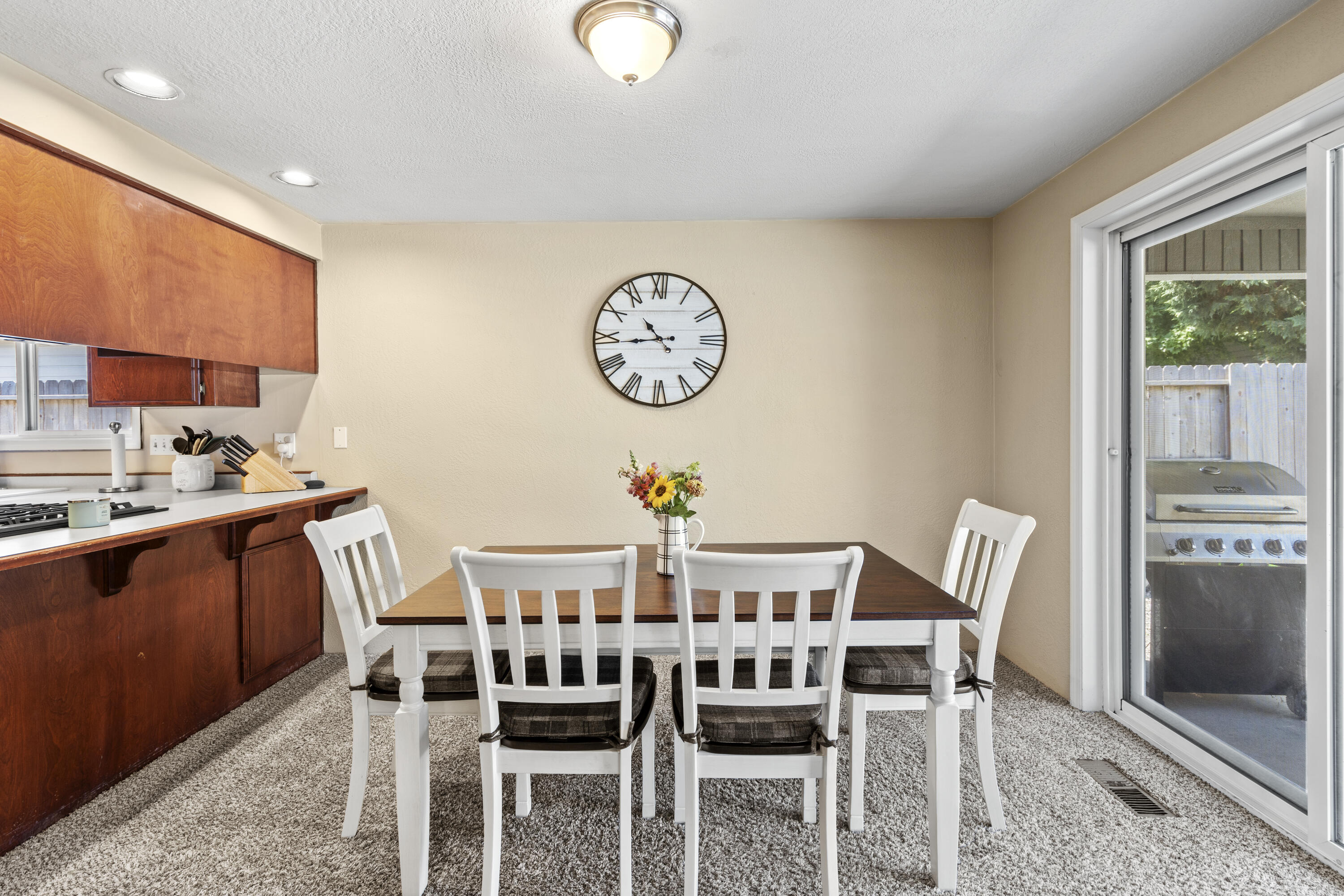 Valley Point - Residential