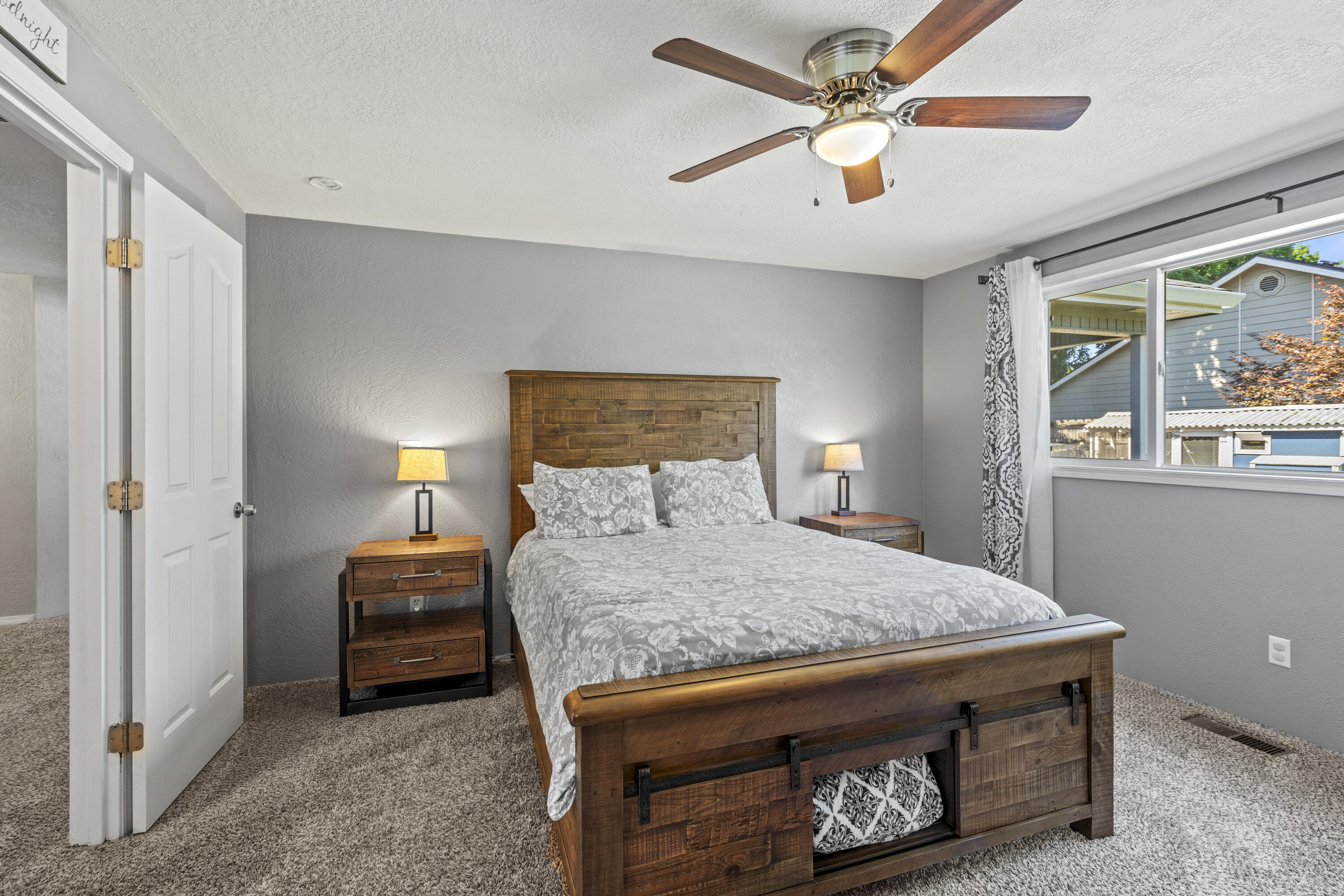 Valley Point - Residential