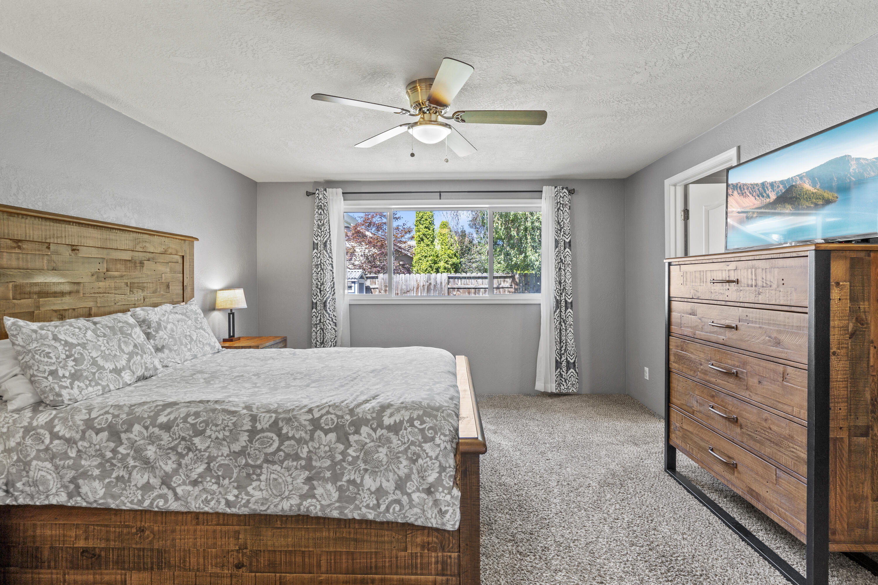 Valley Point - Residential