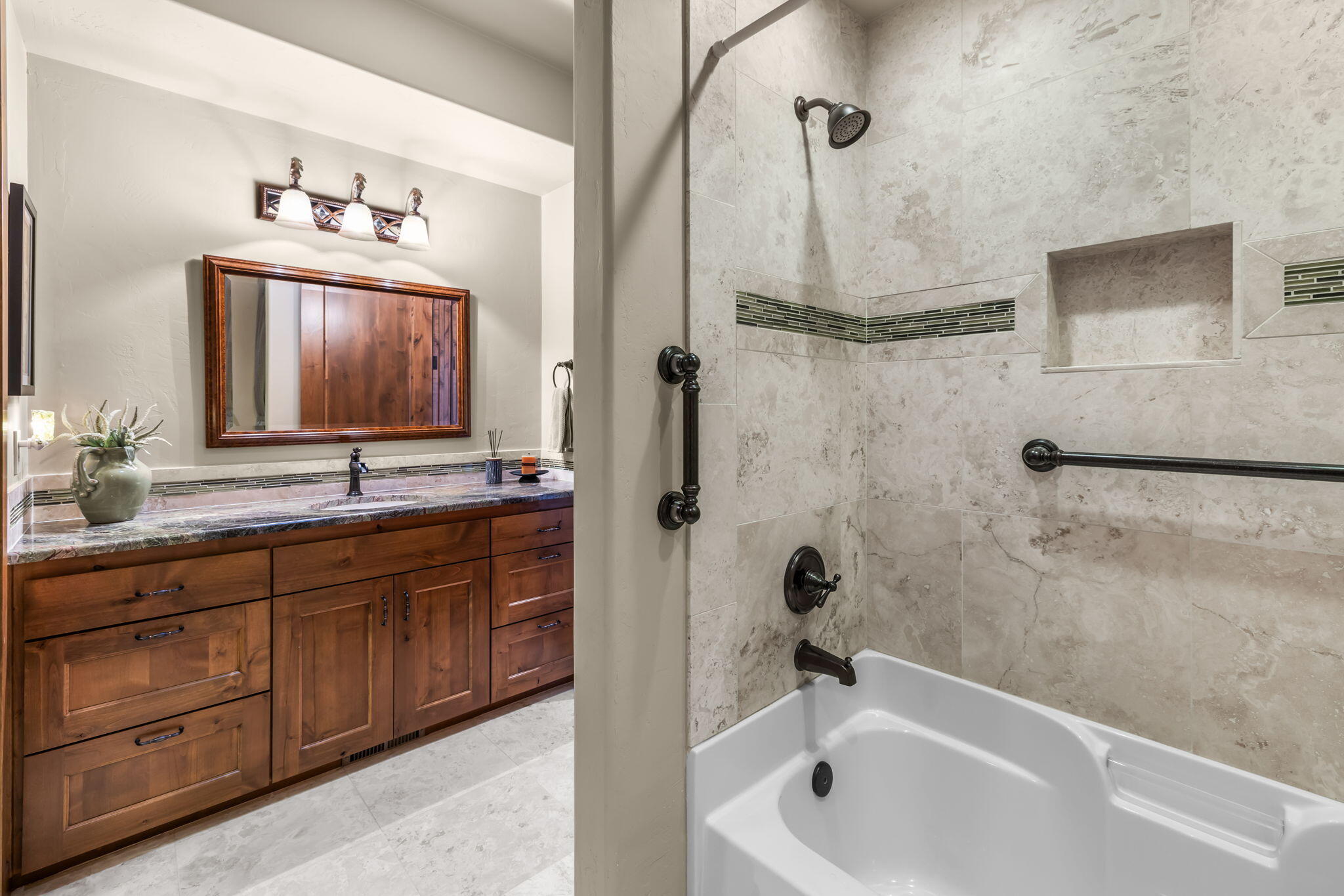 Three Pines - Residential