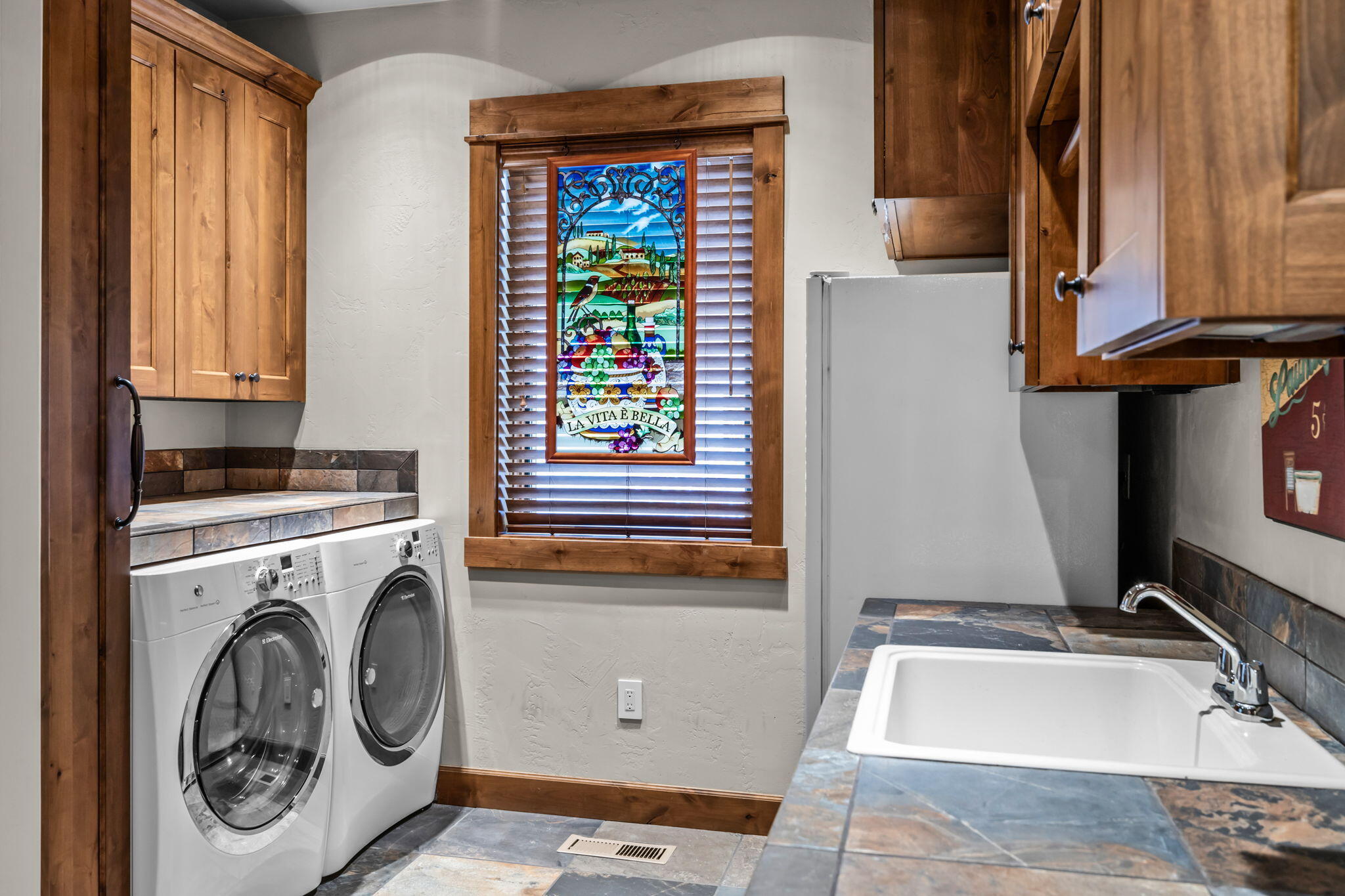 Three Pines - Residential