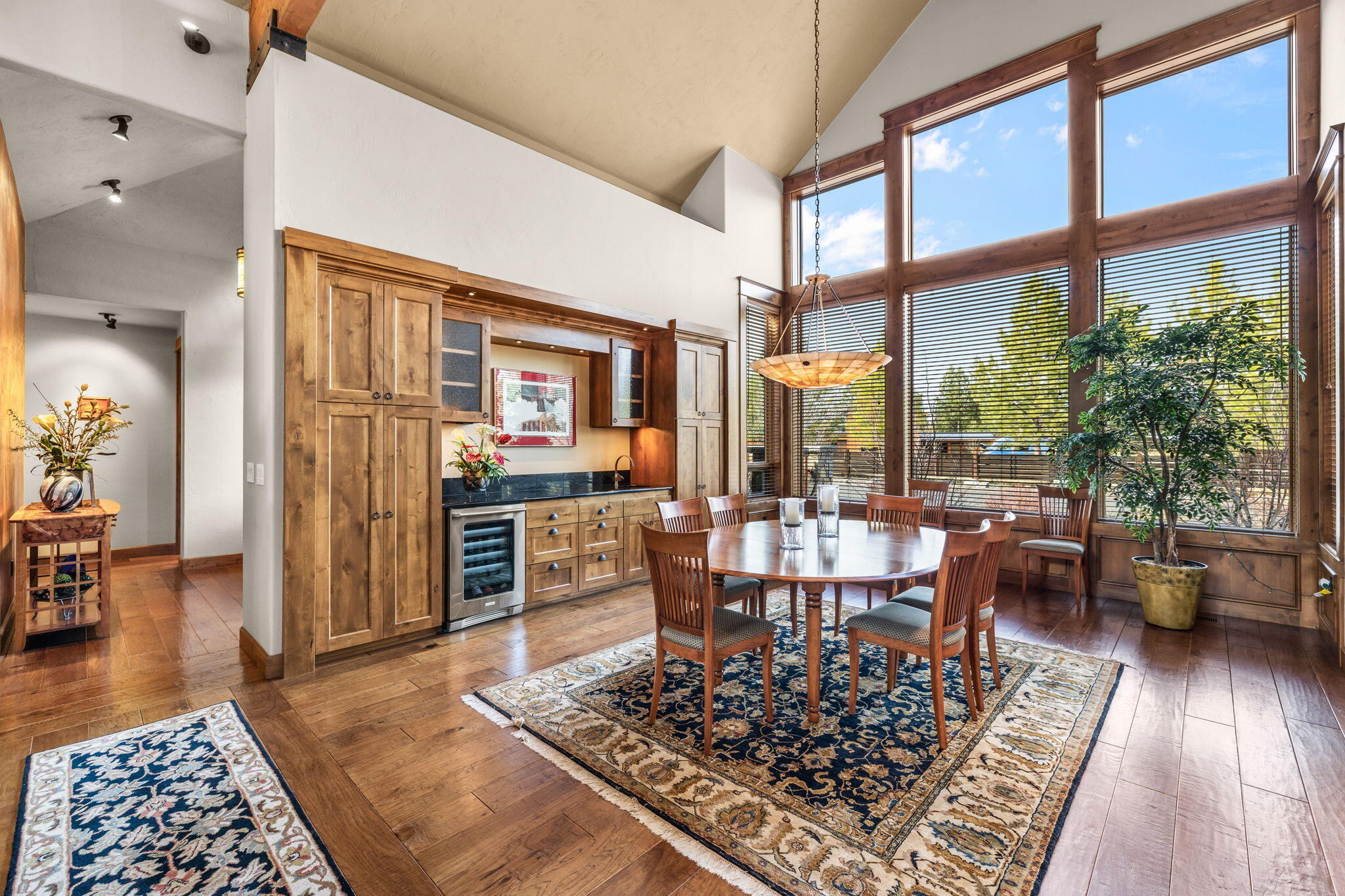 Three Pines - Residential