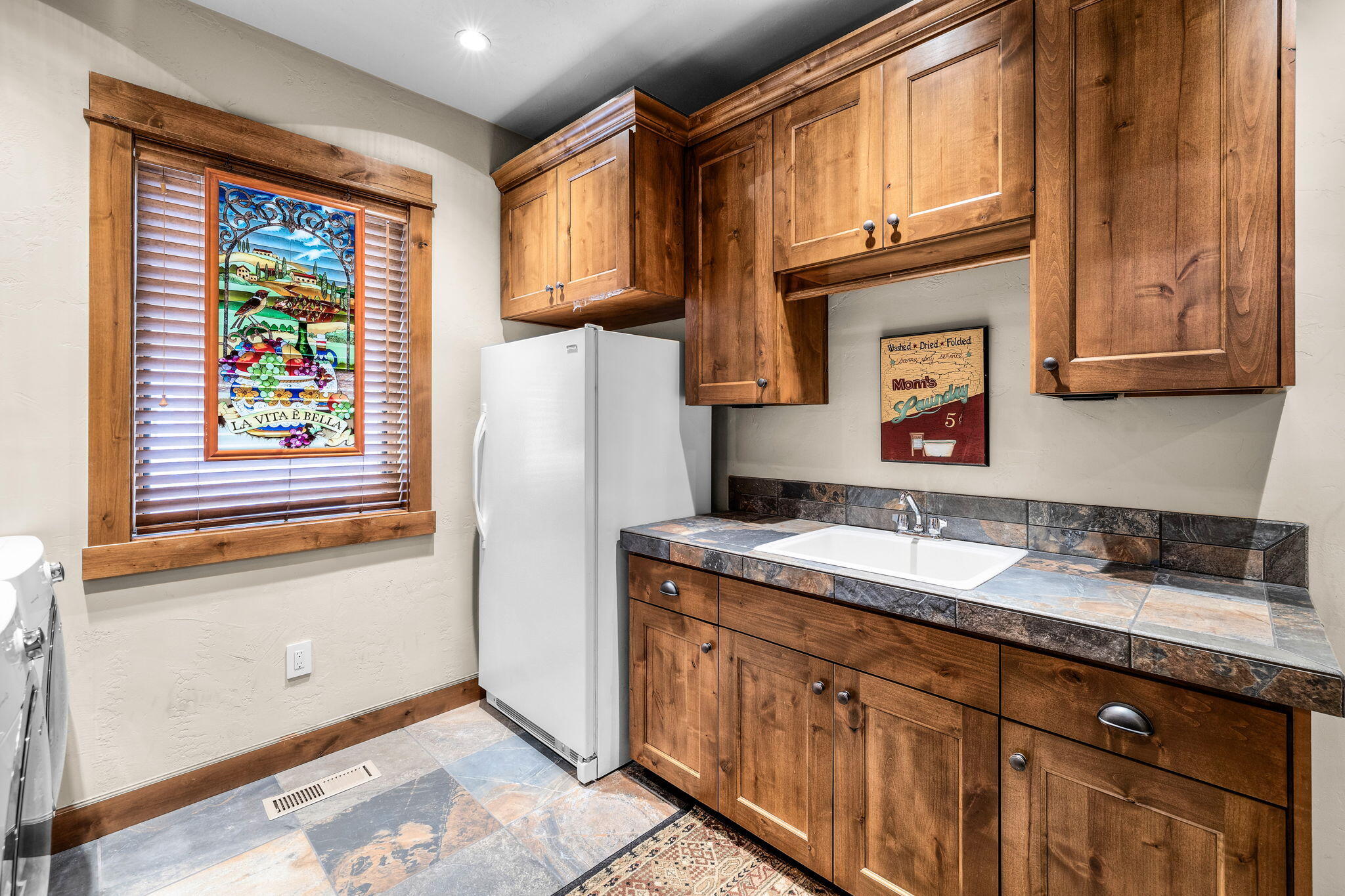 Three Pines - Residential