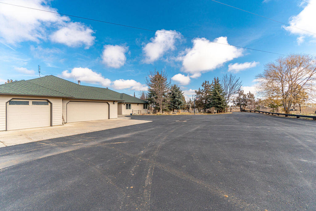 West Powell Butte Es - Residential