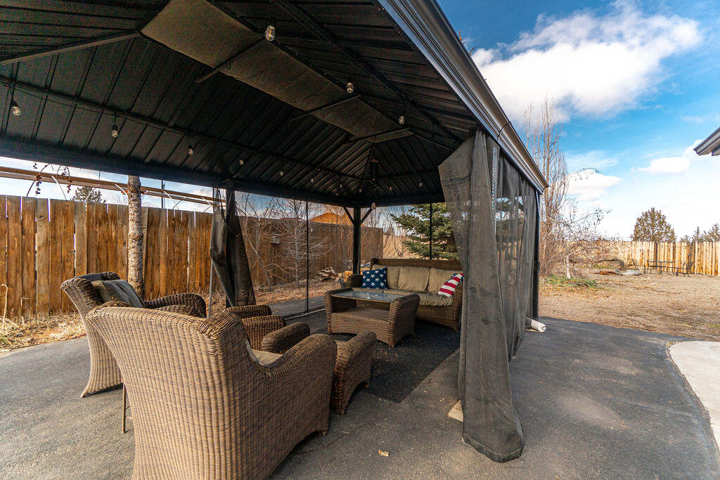 West Powell Butte Es - Residential