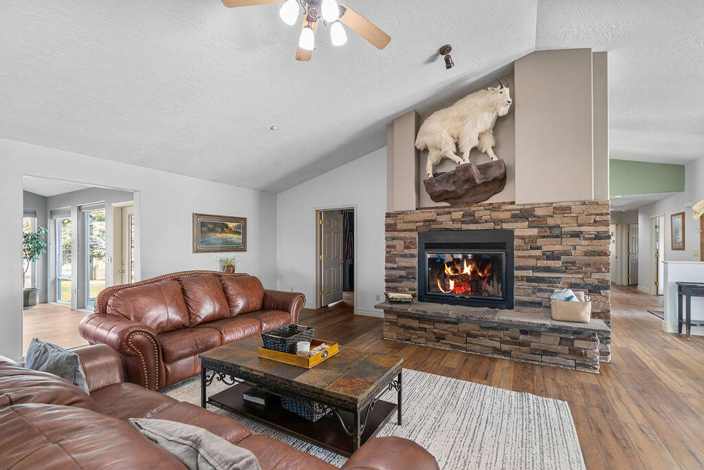 West Powell Butte Es - Residential