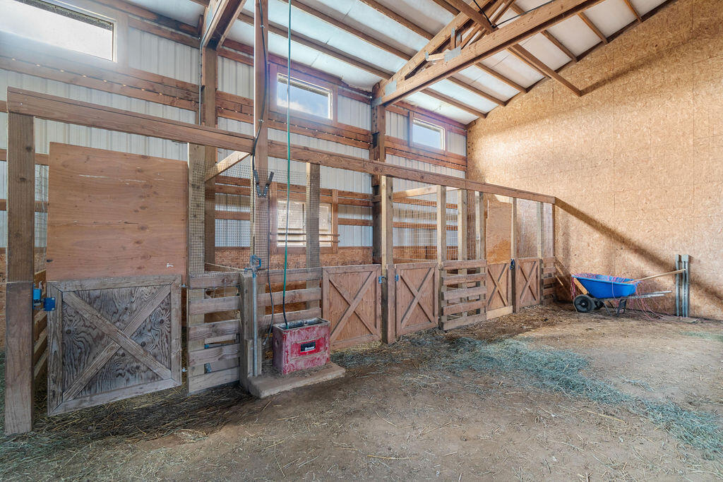 West Powell Butte Es - Residential