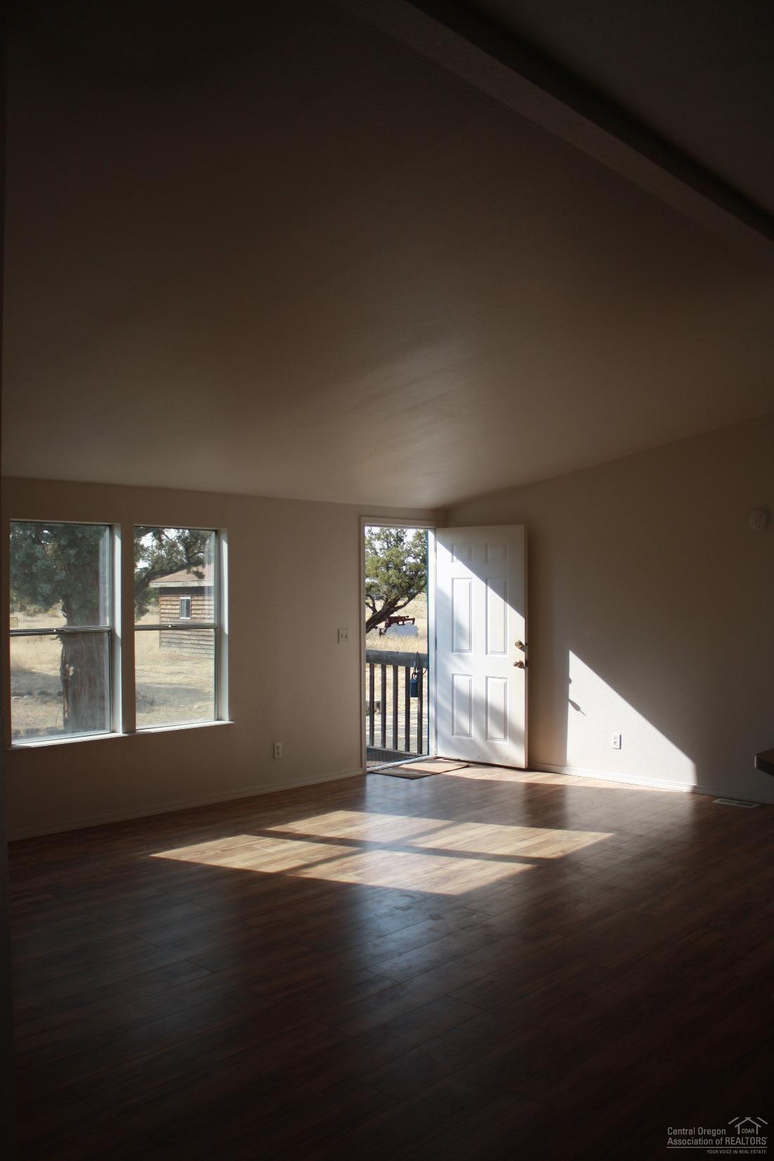 Bend Cascade View - Residential