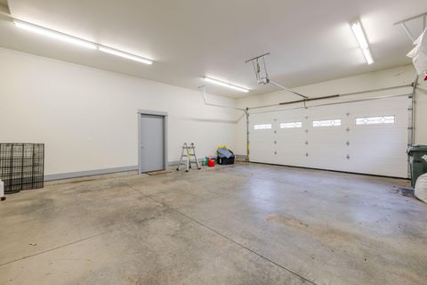 Tiny photo for 14225 Whitewater Lane, La Pine, OR 97739 (MLS # 220221772)