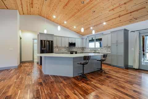 Tiny photo for 14225 Whitewater Lane, La Pine, OR 97739 (MLS # 220221772)