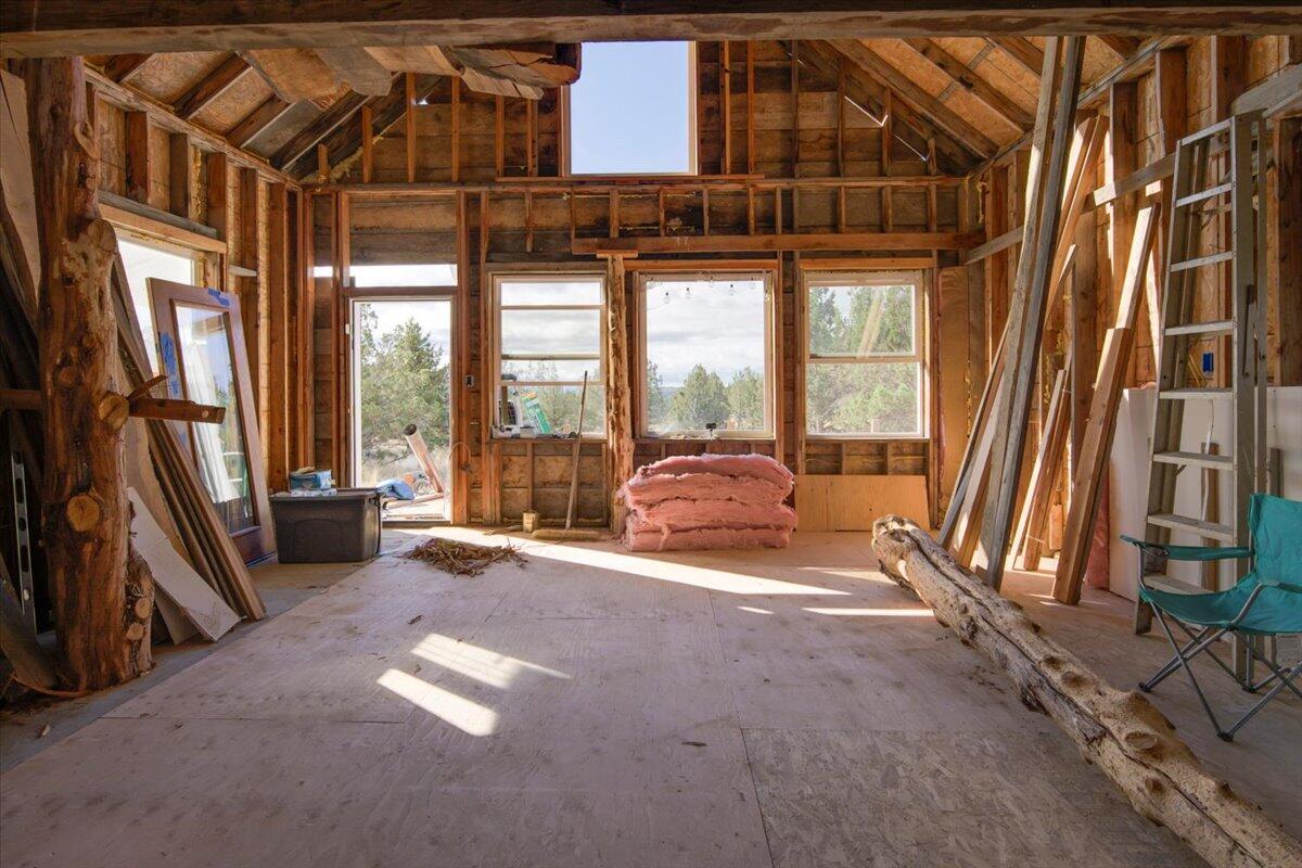 Ochoco Land + Livest - Land