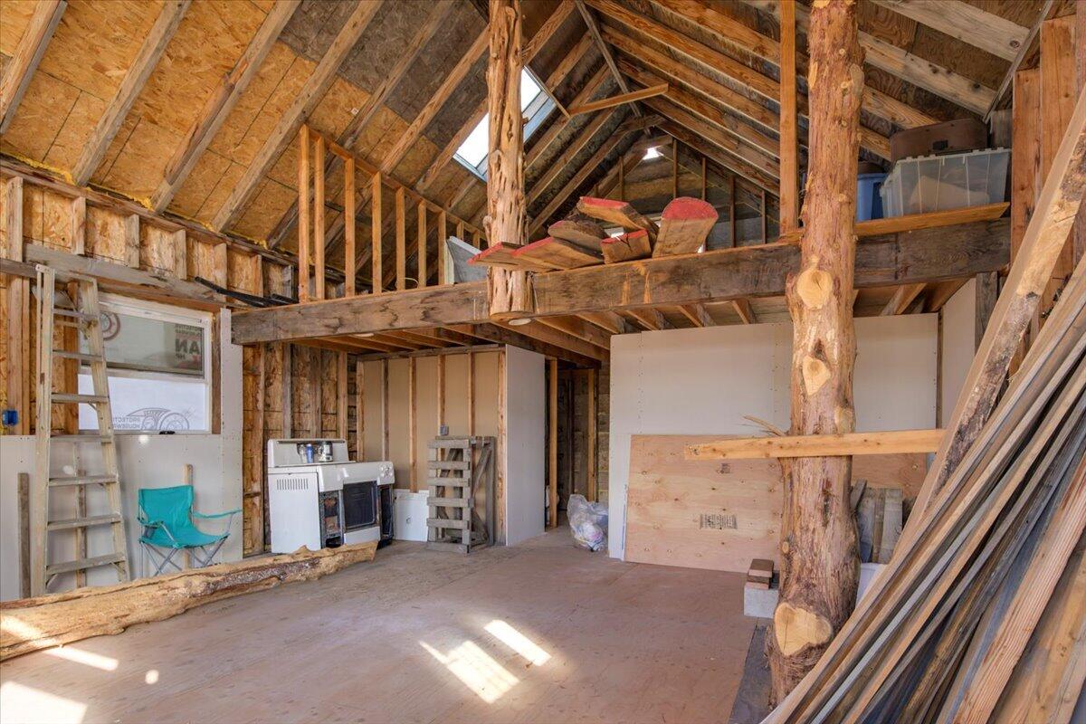 Ochoco Land + Livest - Land