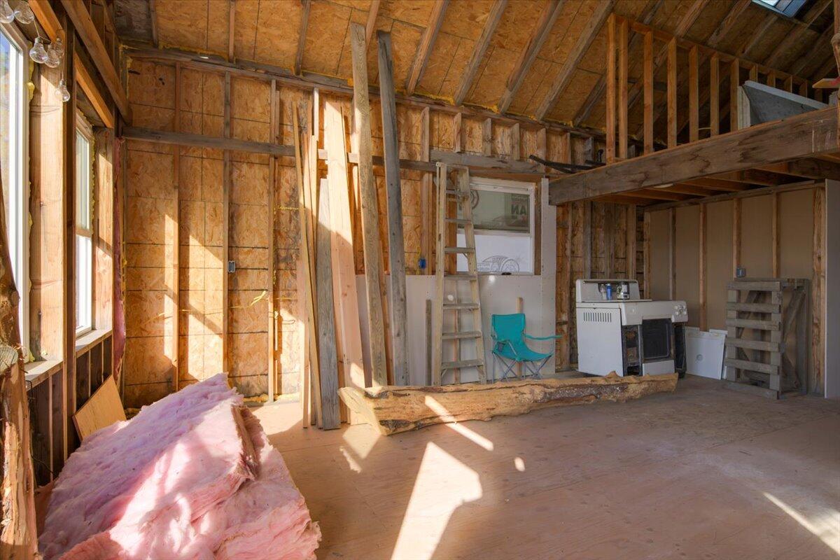 Ochoco Land + Livest - Land