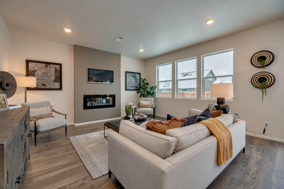 Ironhorse - Residential