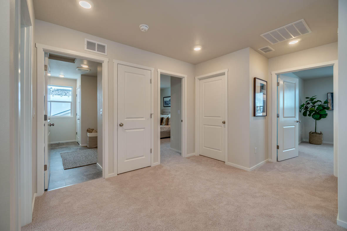 Ironhorse - Residential