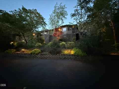 Tiny photo for 840 Shadow Hills Drive, Grants Pass, OR 97526 (MLS # 220223441)