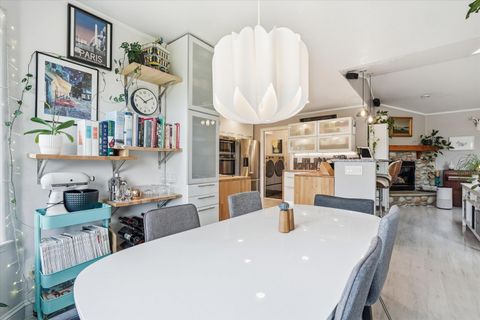 Tiny photo for 2074 SE Kayleigh Way, Grants Pass, OR 97526 (MLS # 220215172)