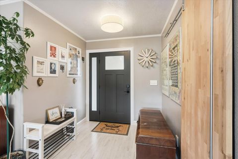 Tiny photo for 2074 SE Kayleigh Way, Grants Pass, OR 97526 (MLS # 220215172)