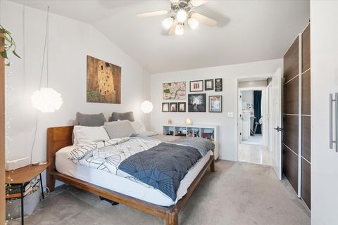 Tiny photo for 2074 SE Kayleigh Way, Grants Pass, OR 97526 (MLS # 220215172)