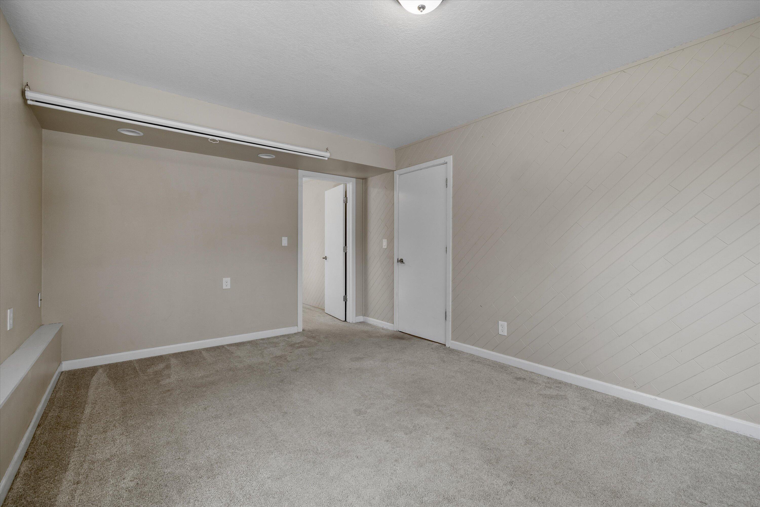 Tamarack Park - Residential