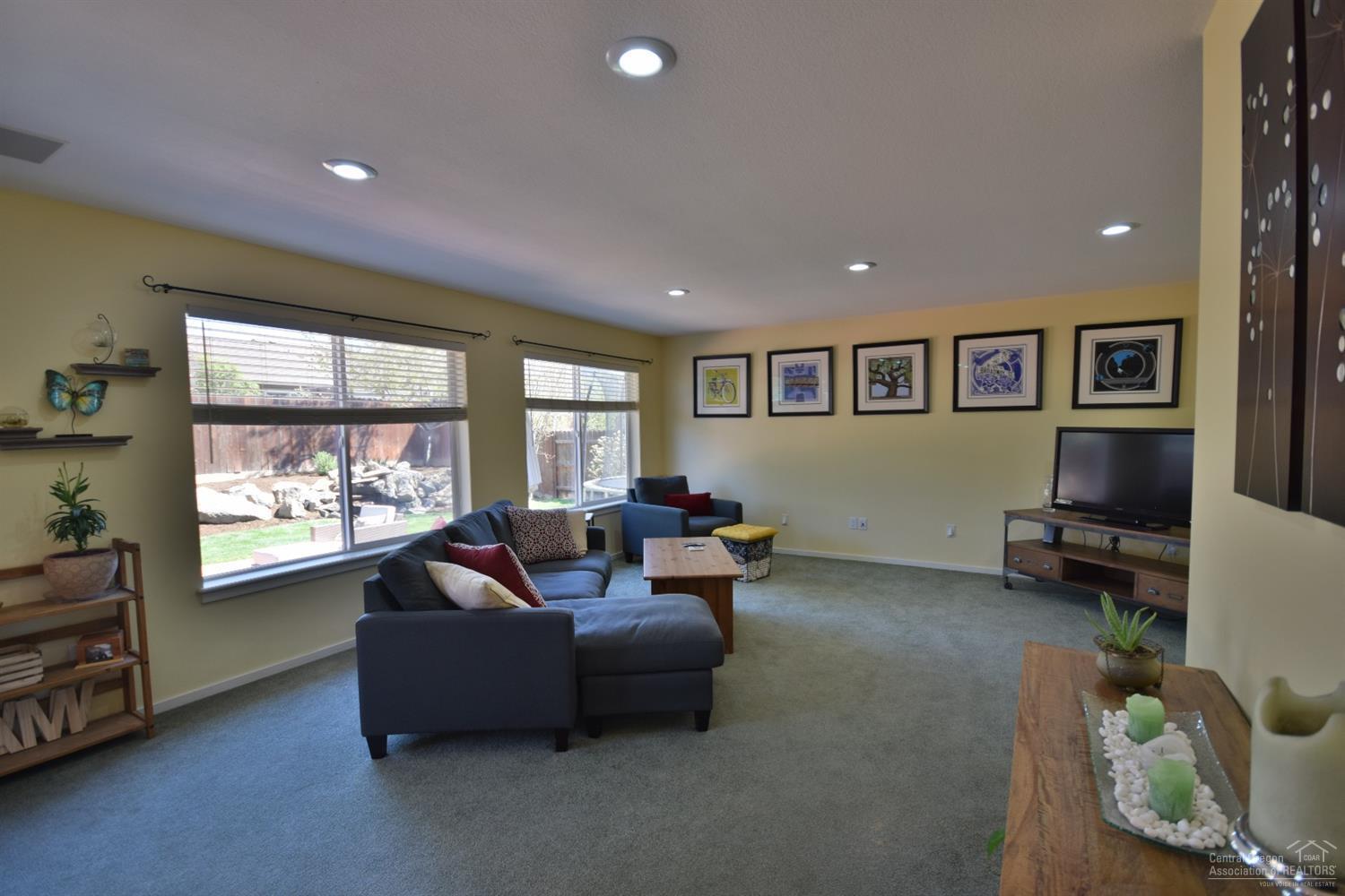 Terrango Glen - Residential