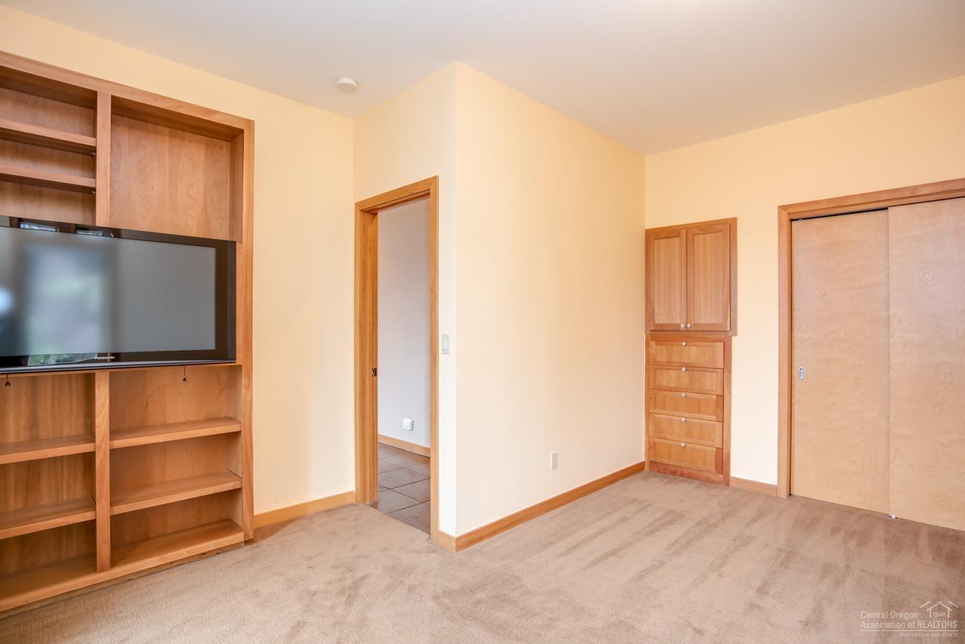 Golden Butte - Residential