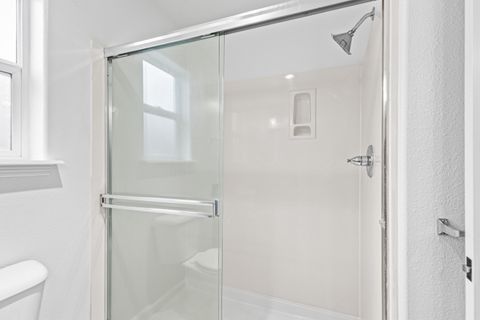 Tiny photo for 14 Scholarship Way, Medford, OR 97501 (MLS # 220213570)