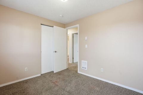 Tiny photo for 3302 SW Reindeer Avenue, Redmond, OR 97756 (MLS # 220217059)