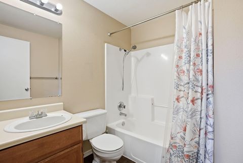 Tiny photo for 3302 SW Reindeer Avenue, Redmond, OR 97756 (MLS # 220217059)