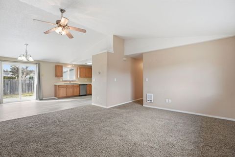 Tiny photo for 3302 SW Reindeer Avenue, Redmond, OR 97756 (MLS # 220217059)