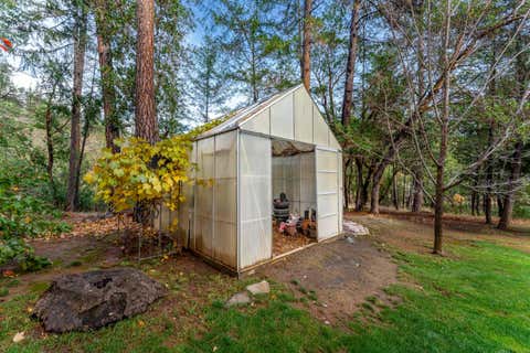 Tiny photo for 300 Dunlap Road, Jacksonville, OR 97530 (MLS # 220226774)