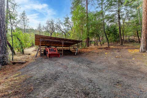 Tiny photo for 300 Dunlap Road, Jacksonville, OR 97530 (MLS # 220226774)