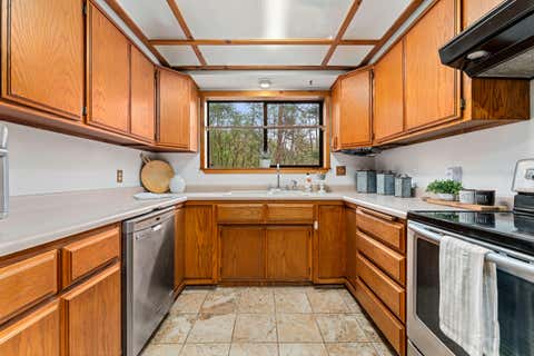 Tiny photo for 300 Dunlap Road, Jacksonville, OR 97530 (MLS # 220226774)