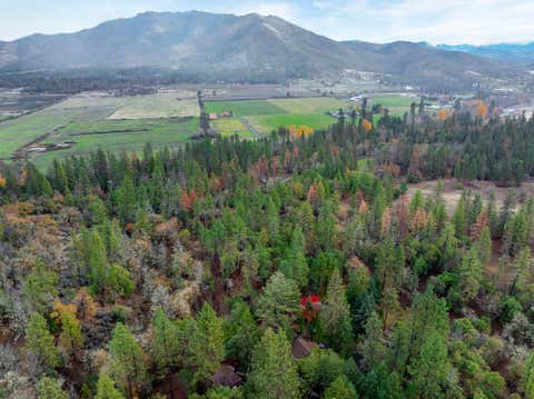 Tiny photo for 300 Dunlap Road, Jacksonville, OR 97530 (MLS # 220226774)