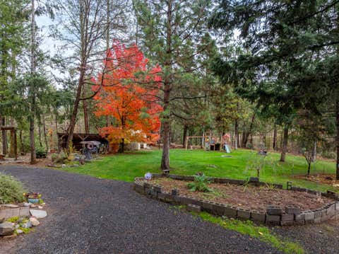 Tiny photo for 300 Dunlap Road, Jacksonville, OR 97530 (MLS # 220226774)