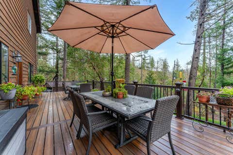 Tiny photo for 300 Dunlap Road, Jacksonville, OR 97530 (MLS # 220226774)