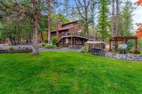 Tiny photo for 300 Dunlap Road, Jacksonville, OR 97530 (MLS # 220226774)