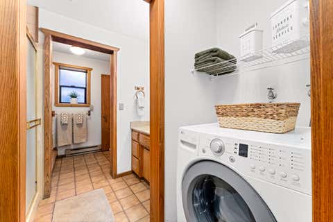 Tiny photo for 300 Dunlap Road, Jacksonville, OR 97530 (MLS # 220226774)