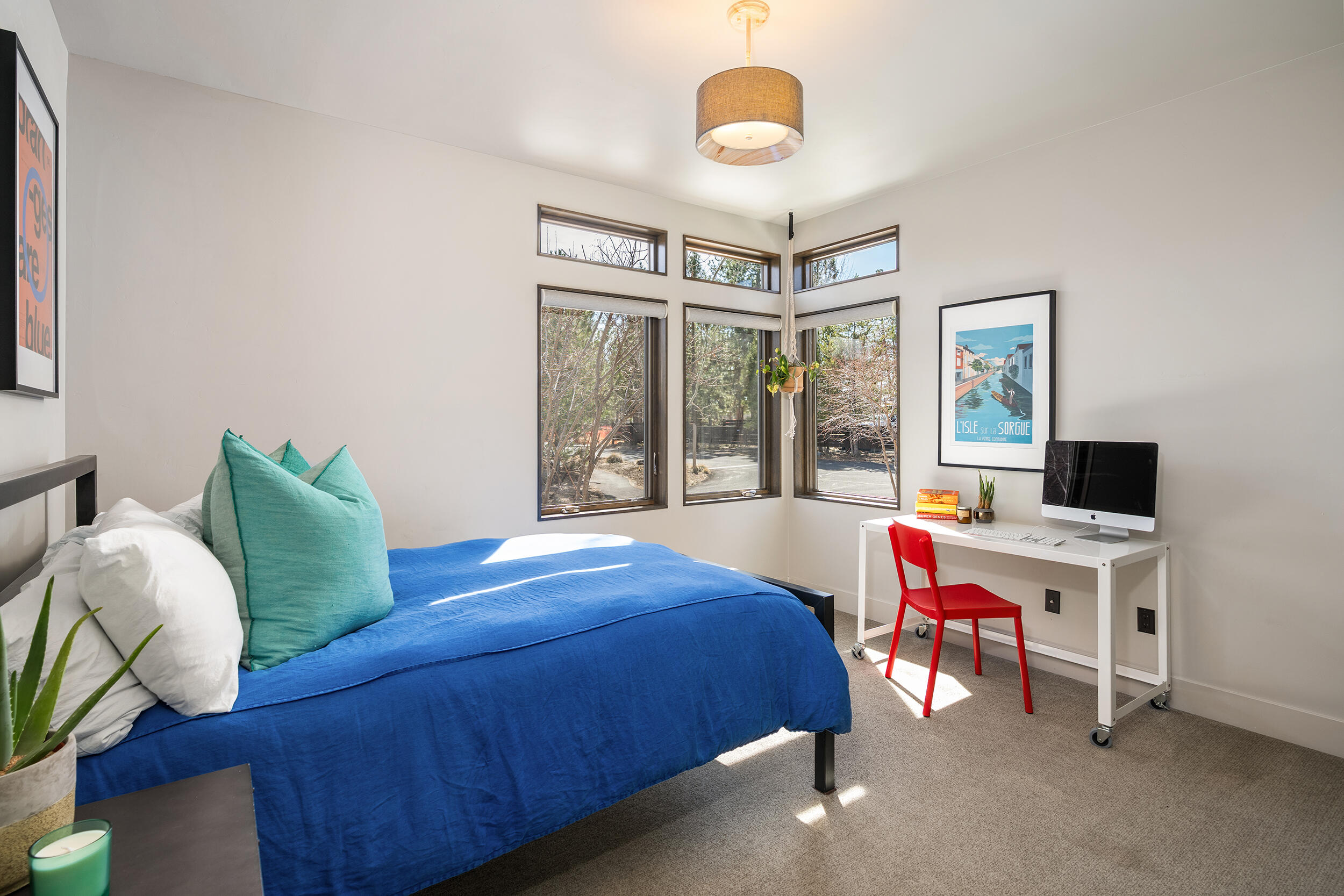 Three Pines - Residential