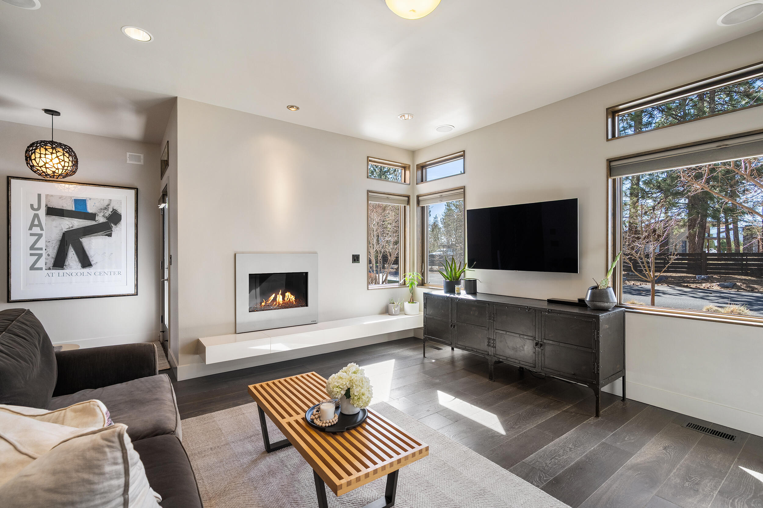 Three Pines - Residential