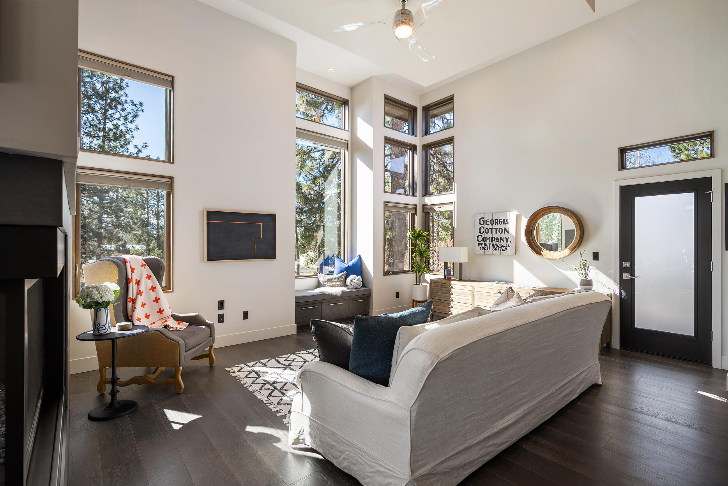 Three Pines - Residential