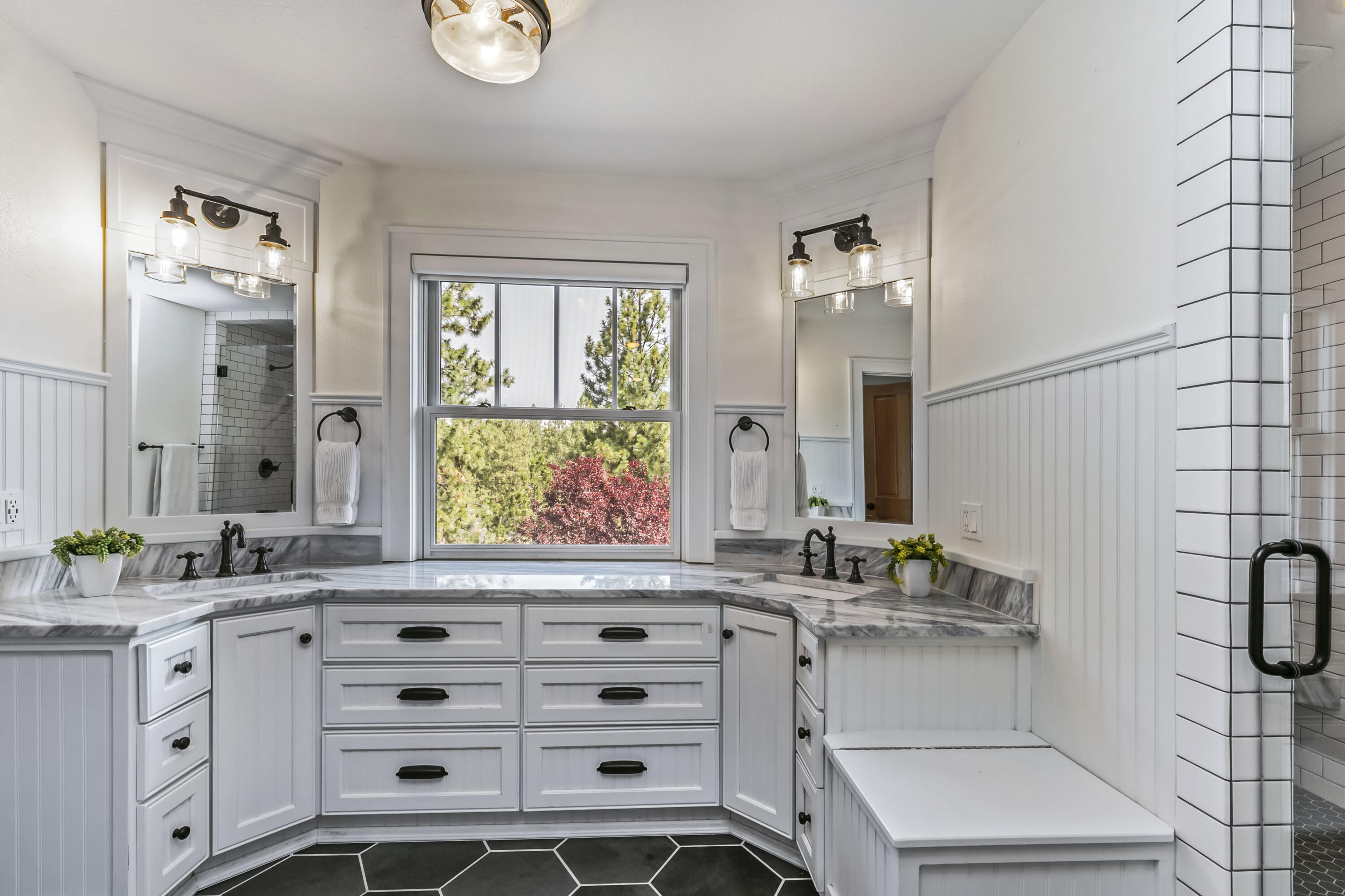 Awbrey Butte - Residential