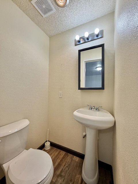 Tiny photo for 596 SW Madison St, Madras, OR 97741 (MLS # 220220061)