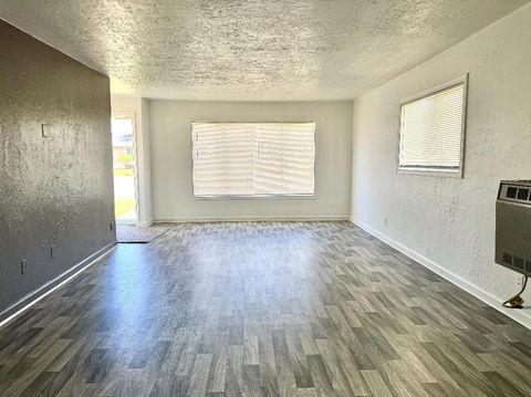 Tiny photo for 596 SW Madison St, Madras, OR 97741 (MLS # 220220061)