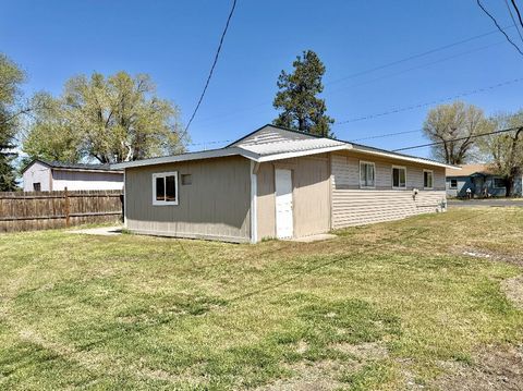Tiny photo for 596 SW Madison St, Madras, OR 97741 (MLS # 220220061)