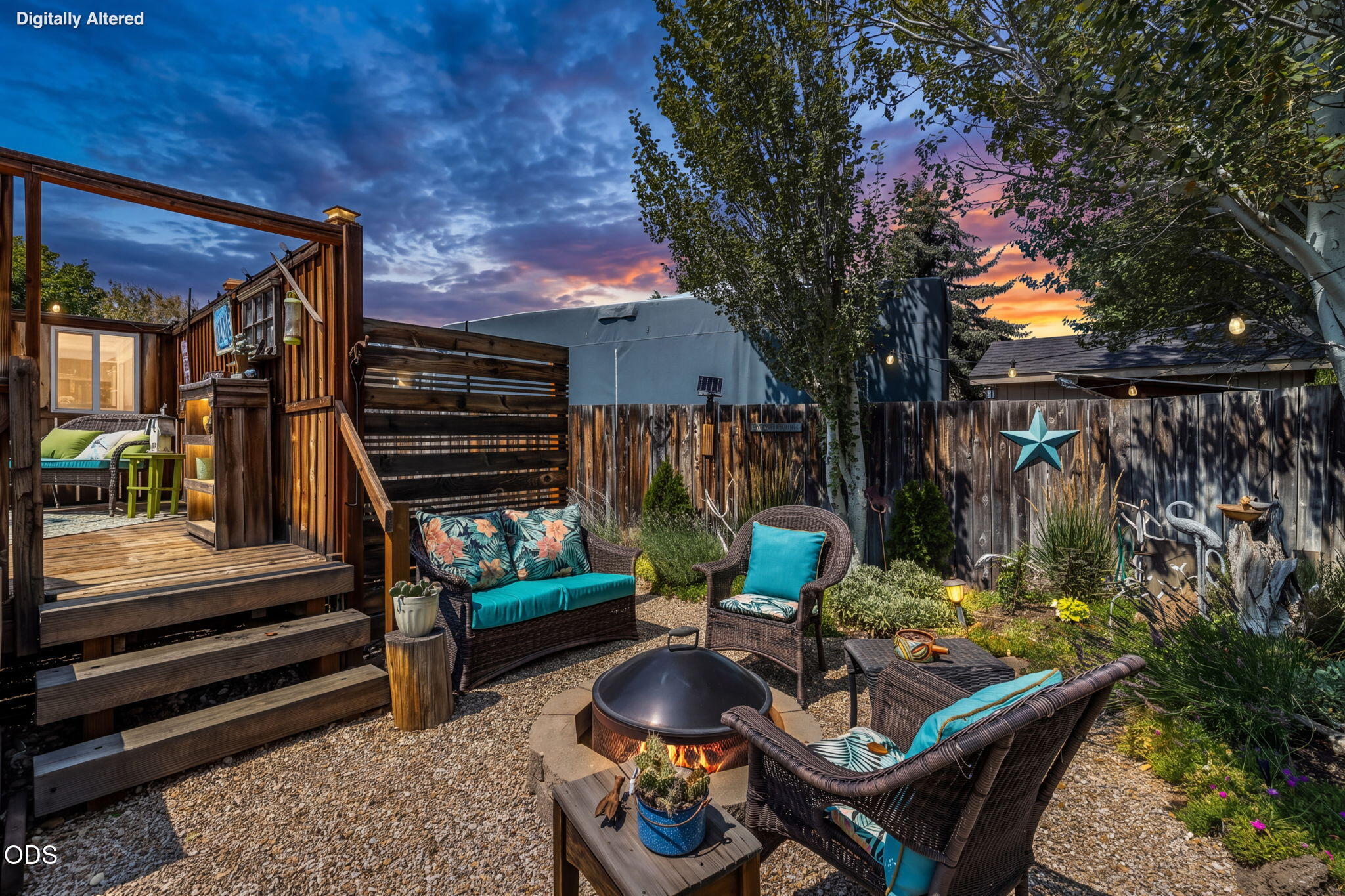 1712 NW Elm Court